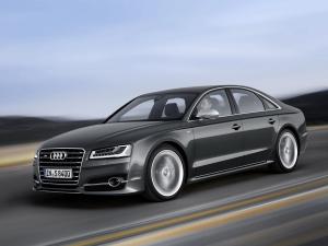 Audi S8 2013 года  (WW)